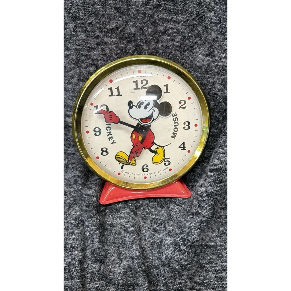 Vtg Bradley Mickey Mouse Wind-up alarm Clock Walt Disney Productions Red Base